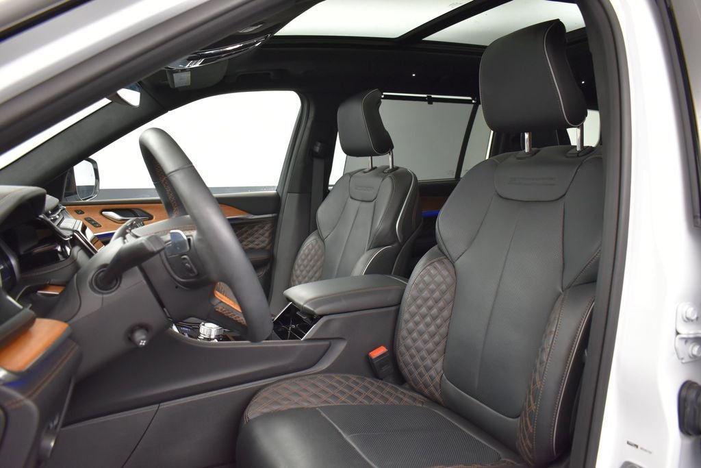 2025 Jeep Grand Cherokee L Summit Reserve 4x4