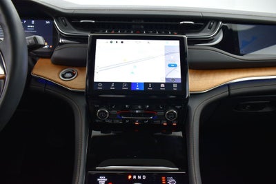 2025 Jeep Grand Cherokee L Summit Reserve 4x4