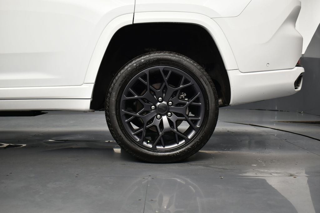 2025 Jeep Grand Cherokee L Summit Reserve 4x4