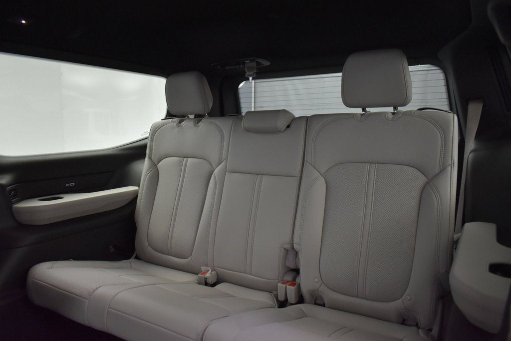 2027 Jeep Grand Wagoneer GRAND WAGONEER 4X2