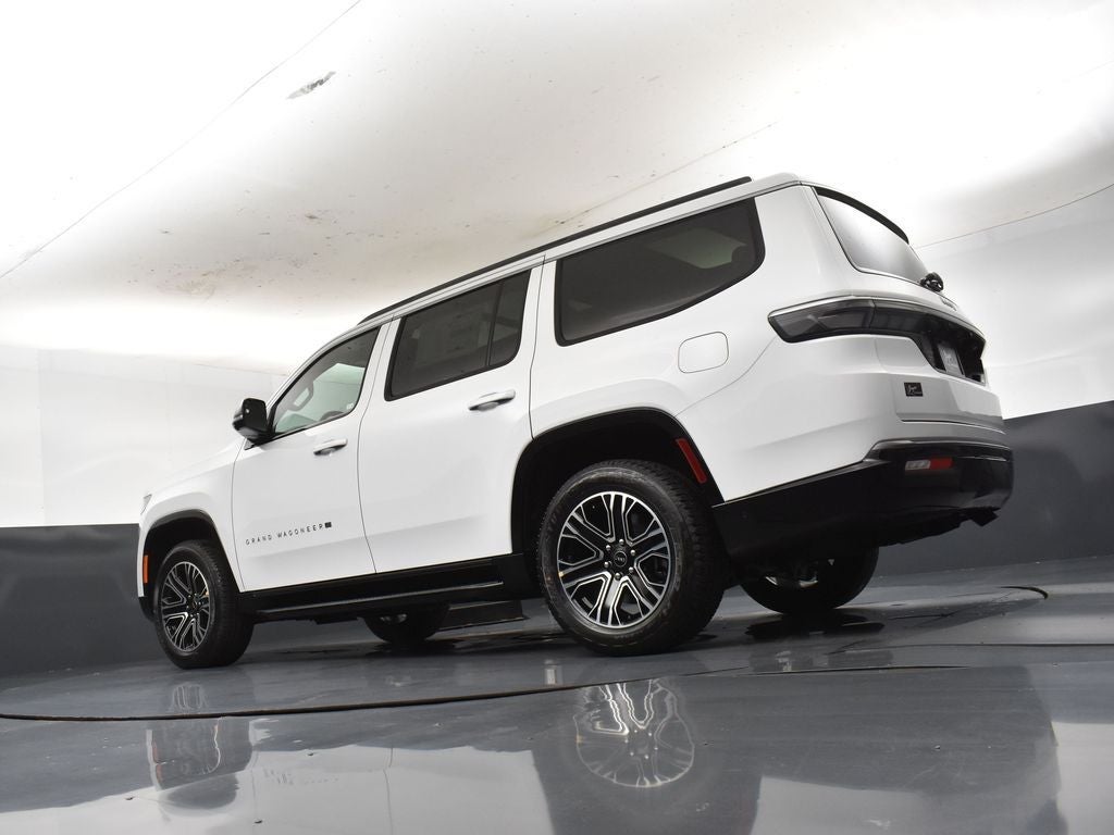 2026 Jeep Grand Wagoneer Base