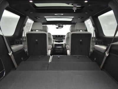 2026 Jeep Grand Wagoneer Base