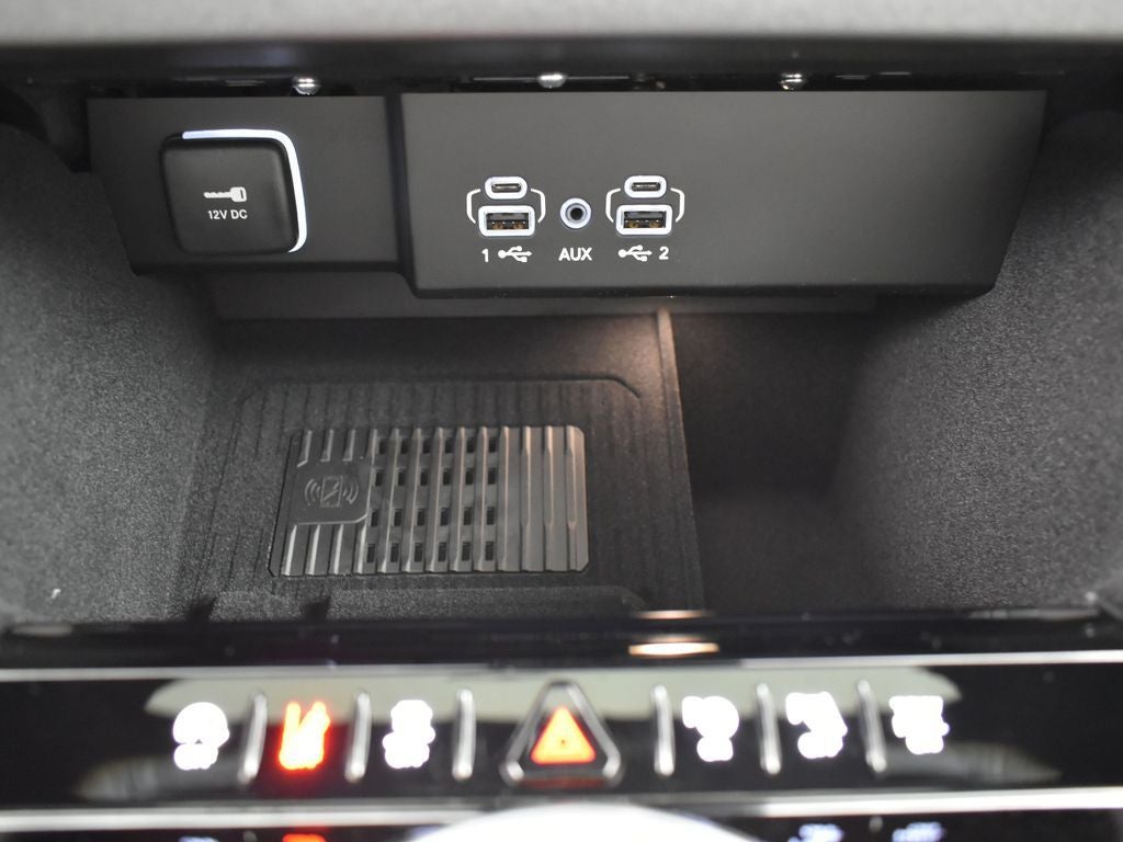 2026 Jeep Grand Wagoneer Base