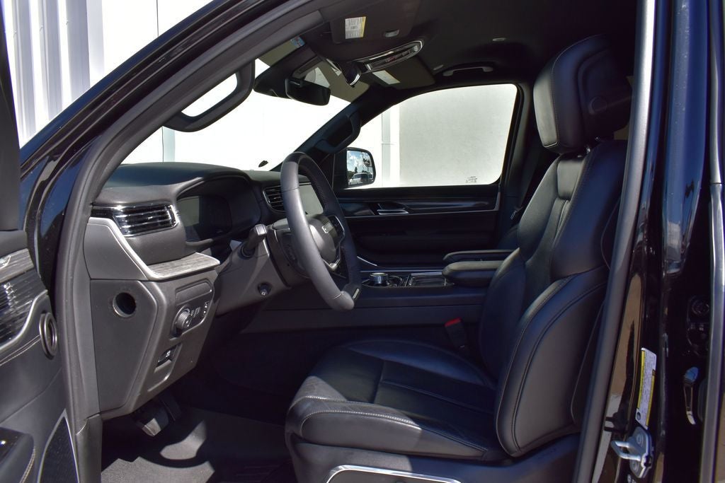 2022 Jeep Wagoneer Series III 4x2