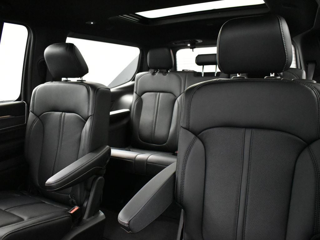 2025 Jeep Wagoneer WAGONEER CARBIDE 4X4