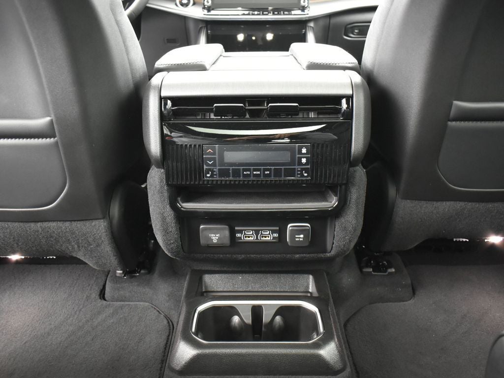 2026 Jeep Grand Wagoneer GRAND WAGONEER LIMITED RESERVE 4X4