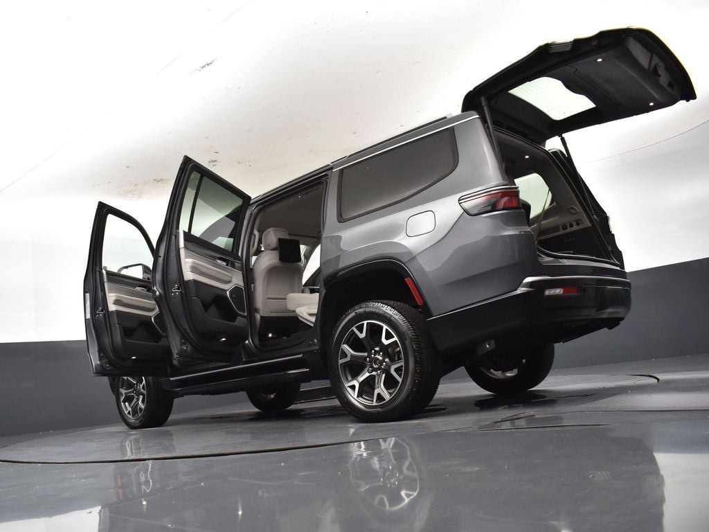 2023 Jeep Wagoneer Series III