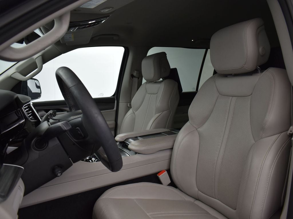 2023 Jeep Wagoneer Series III