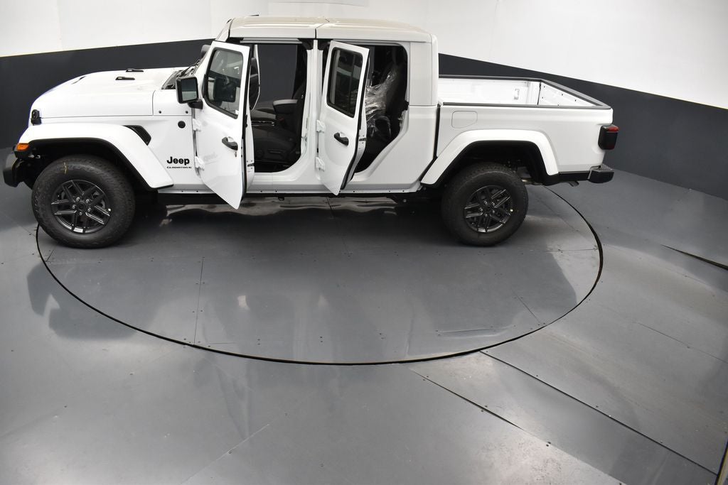 2026 Jeep Gladiator Sport S