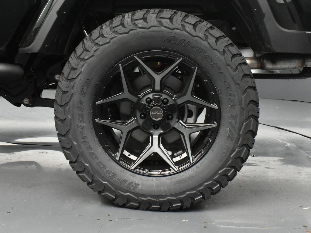 2025 Jeep Gladiator GLADIATOR SPORT S 4X4 SCA Black Widow