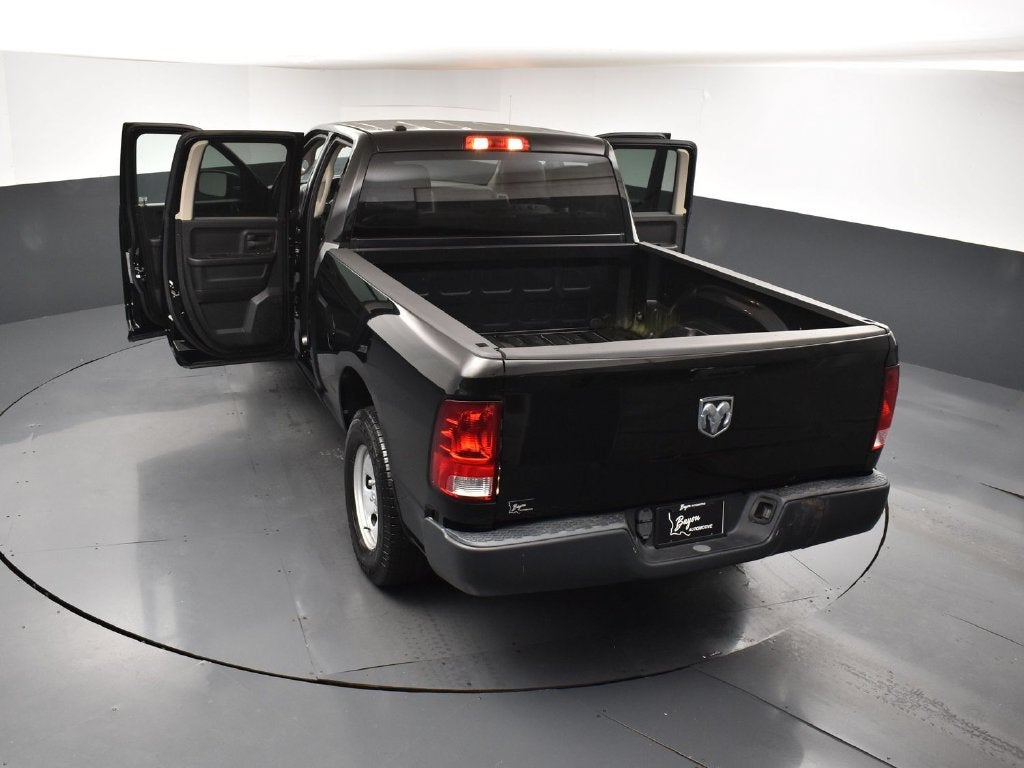 2021 RAM 1500 Classic Tradesman Quad Cab 4x2 6'4' Box