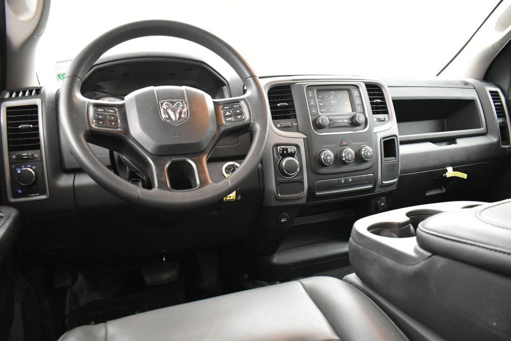 2021 RAM 1500 Classic Tradesman Quad Cab 4x2 6'4' Box