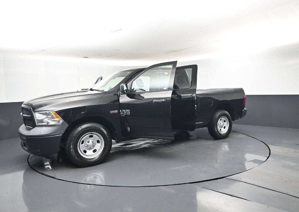2021 RAM 1500 Classic Tradesman Quad Cab 4x2 6'4' Box