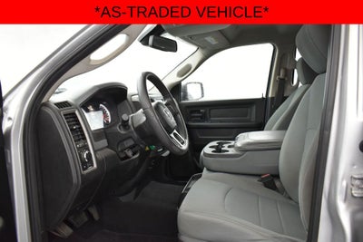 2019 RAM 1500 Classic Tradesman Crew Cab 4x2 5'7' Box