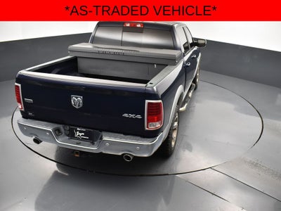 2017 RAM 1500 Laramie Crew Cab 4x4 5'7' Box