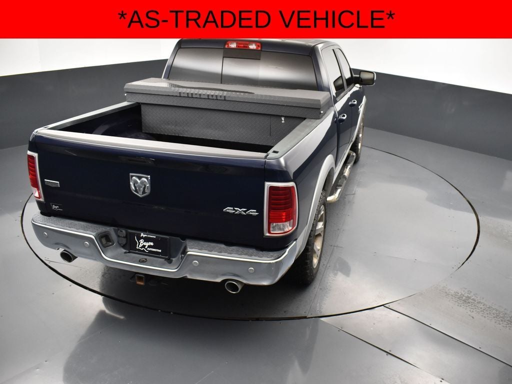 2017 RAM 1500 Laramie Crew Cab 4x4 5'7' Box