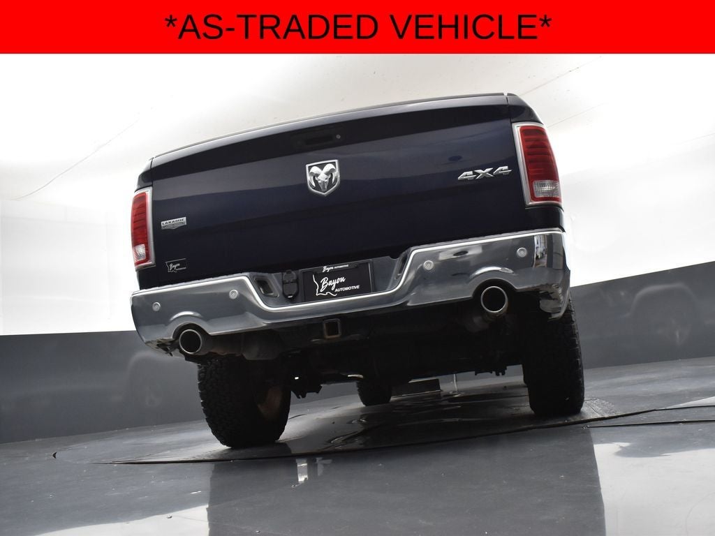 2017 RAM 1500 Laramie Crew Cab 4x4 5'7' Box