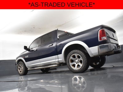 2017 RAM 1500 Laramie Crew Cab 4x4 5'7' Box