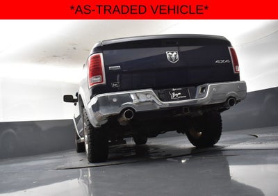 2017 RAM 1500 Laramie Crew Cab 4x4 5'7' Box