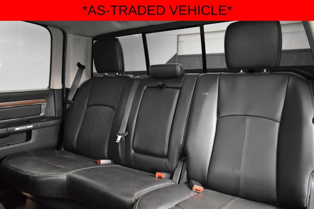2017 RAM 1500 Laramie Crew Cab 4x4 5'7' Box