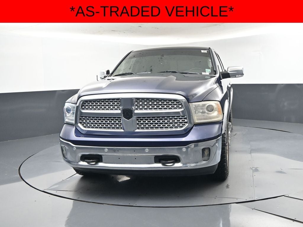 2017 RAM 1500 Laramie Crew Cab 4x4 5'7' Box