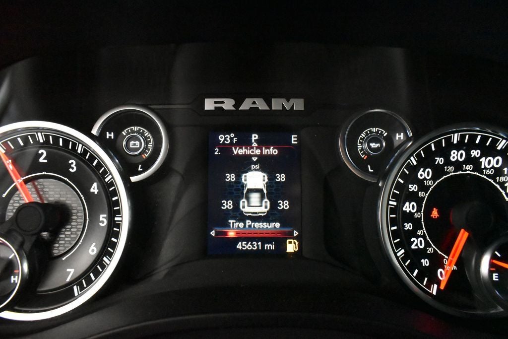 2024 RAM 1500 Big Horn Crew Cab 4x2 5'7' Box