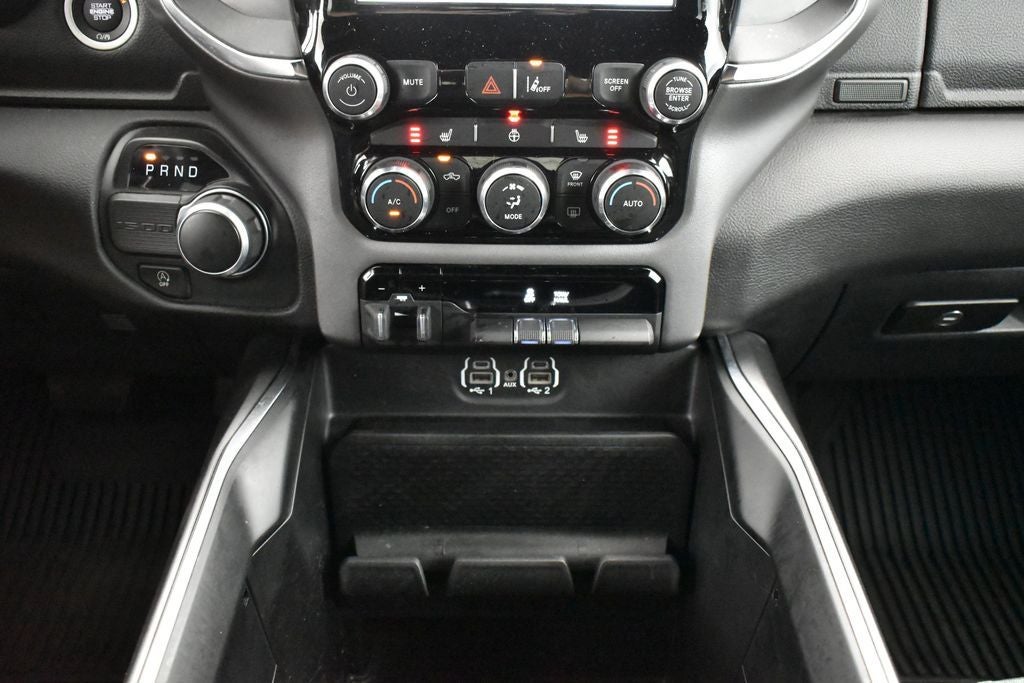 2024 RAM 1500 Big Horn Crew Cab 4x2 5'7' Box