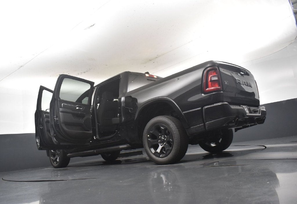 2027 RAM Ram 1500 RAM 1500 BIG HORN CREW CAB 4X2 5'7' BOX