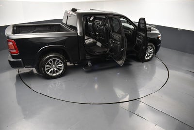 2020 RAM 1500 Laramie Crew Cab 4x2 5'7' Box
