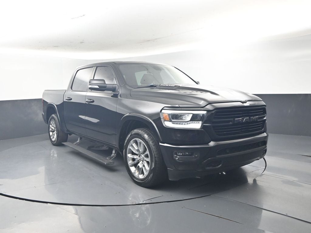 2020 RAM 1500 Laramie Crew Cab 4x2 5'7' Box