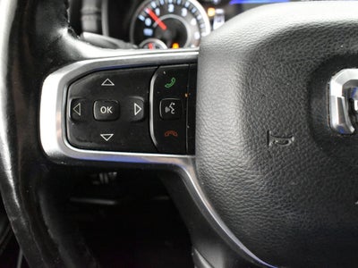 2020 RAM 1500 Laramie Crew Cab 4x2 5'7' Box