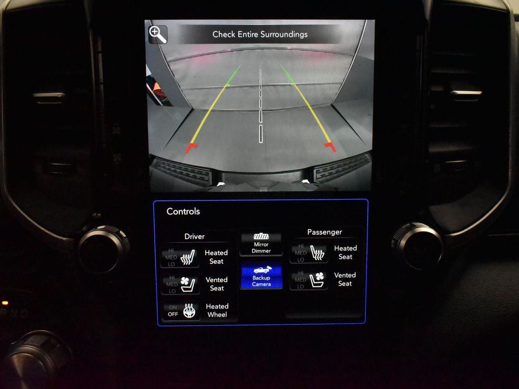 2020 RAM 1500 Laramie Crew Cab 4x2 5'7' Box