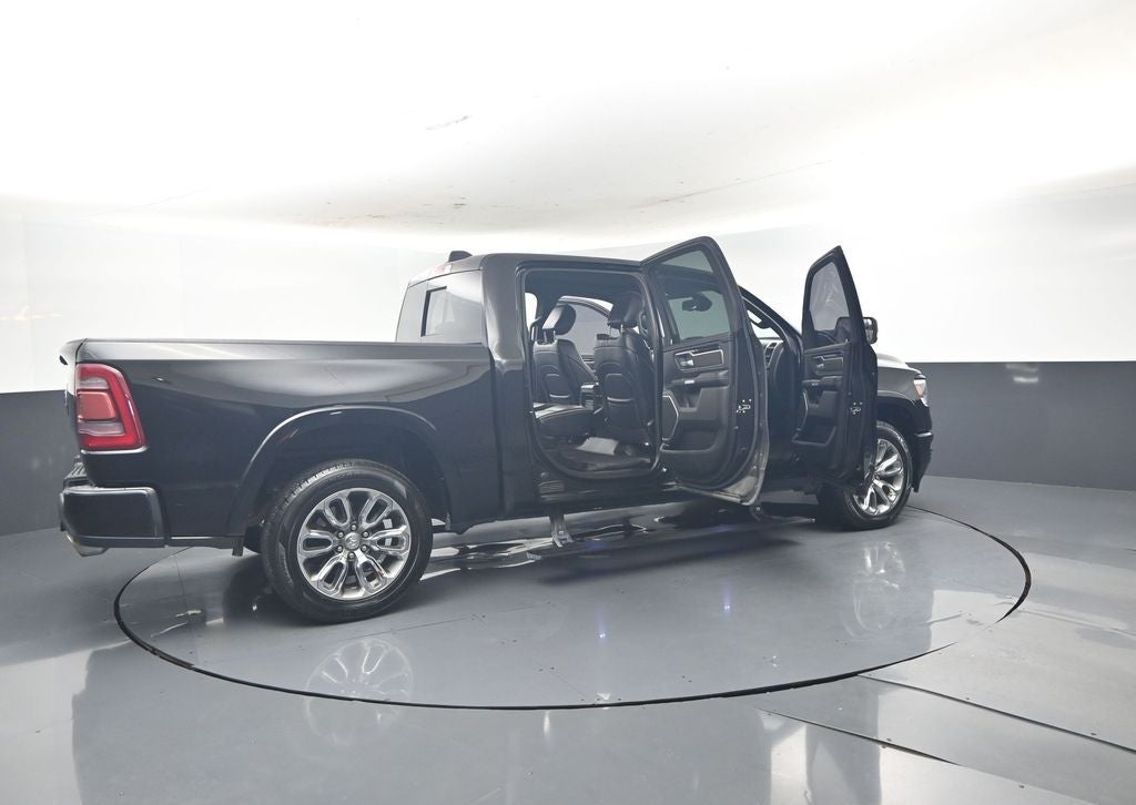 2020 RAM 1500 Laramie Crew Cab 4x2 5'7' Box