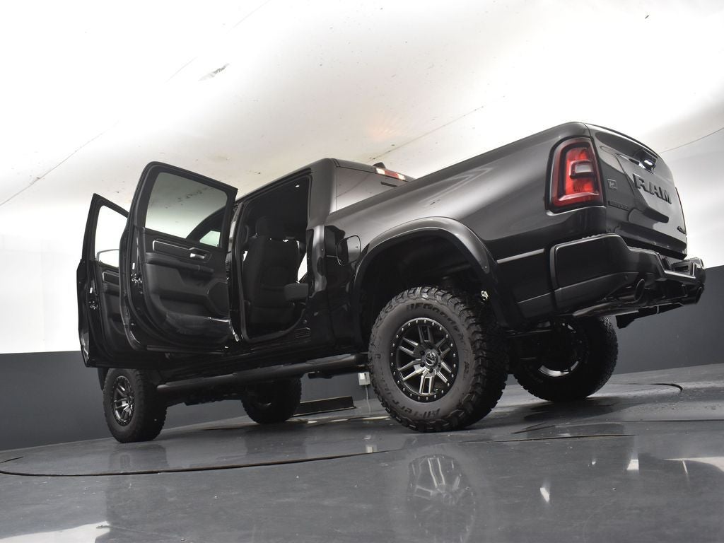 2026 RAM 1500 Big Horn Crew Cab 4x4 5'7' Box