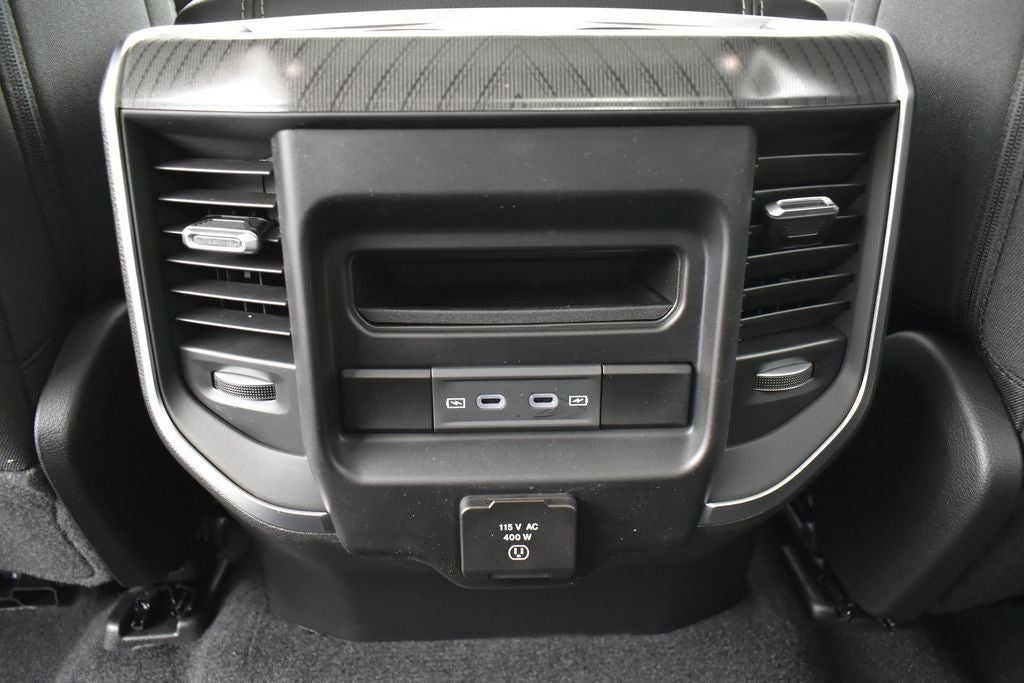 2026 RAM 1500 Big Horn Crew Cab 4x4 5'7' Box