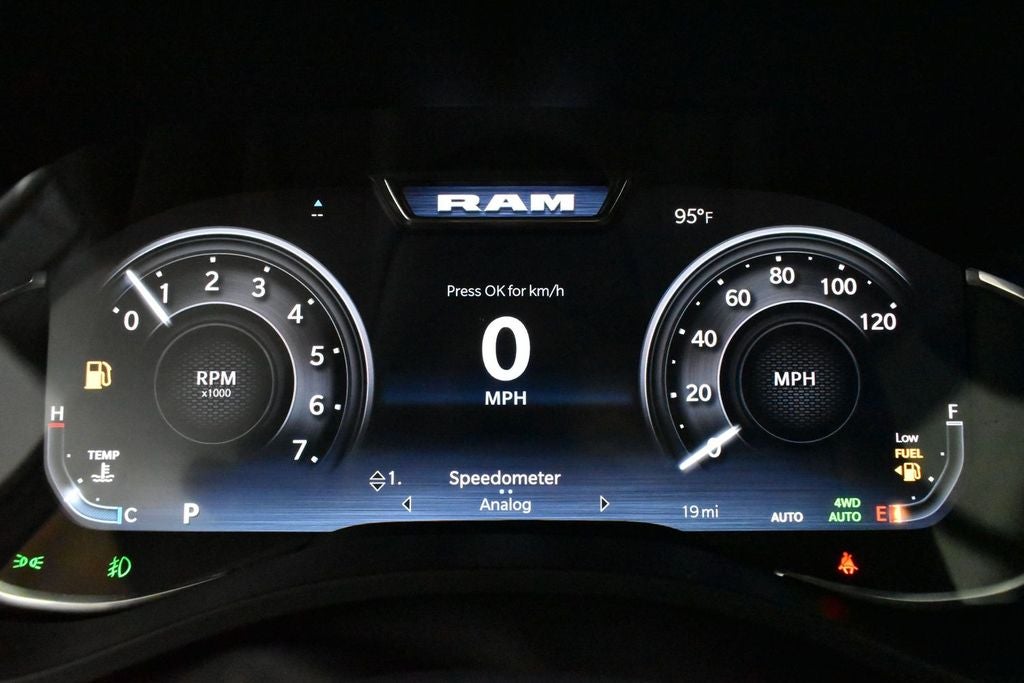 2026 RAM 1500 RAM 1500 BIG HORN CREW CAB 4X4 5'7' BOX