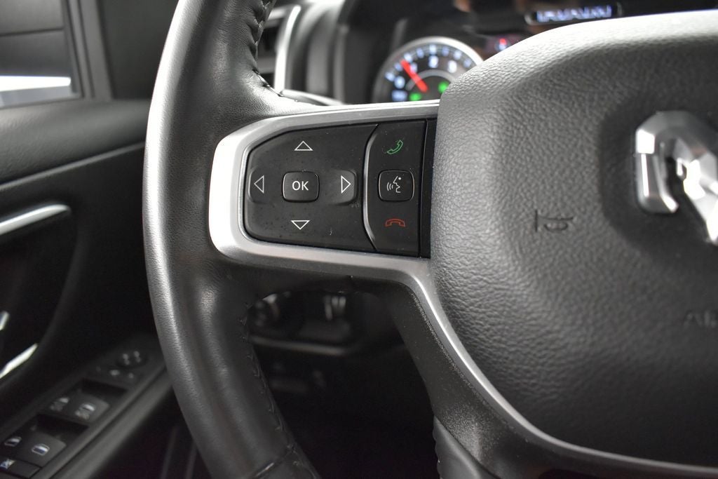 2022 RAM 1500 Big Horn Crew Cab 4x4 5'7' Box