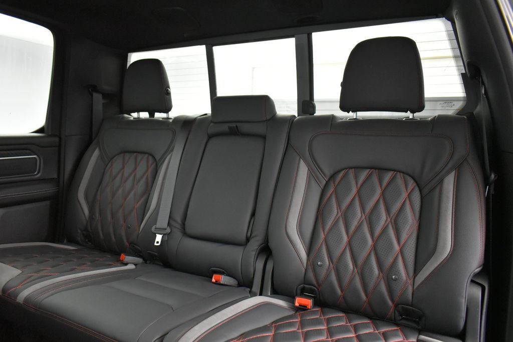 2026 RAM 1500 Big Horn Crew Cab 4x4 5'7' Box