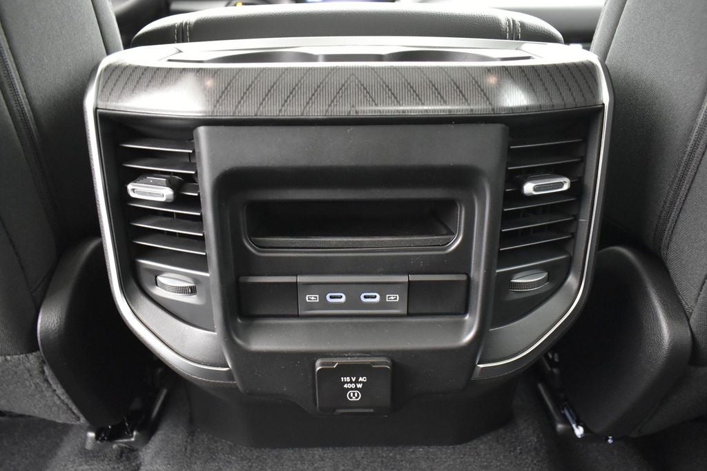 2026 RAM 1500 Big Horn Crew Cab 4x4 5'7' Box