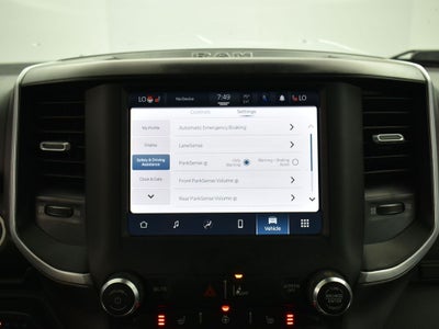 2023 RAM 1500 Lone Star Crew Cab 4x4 5'7' Box