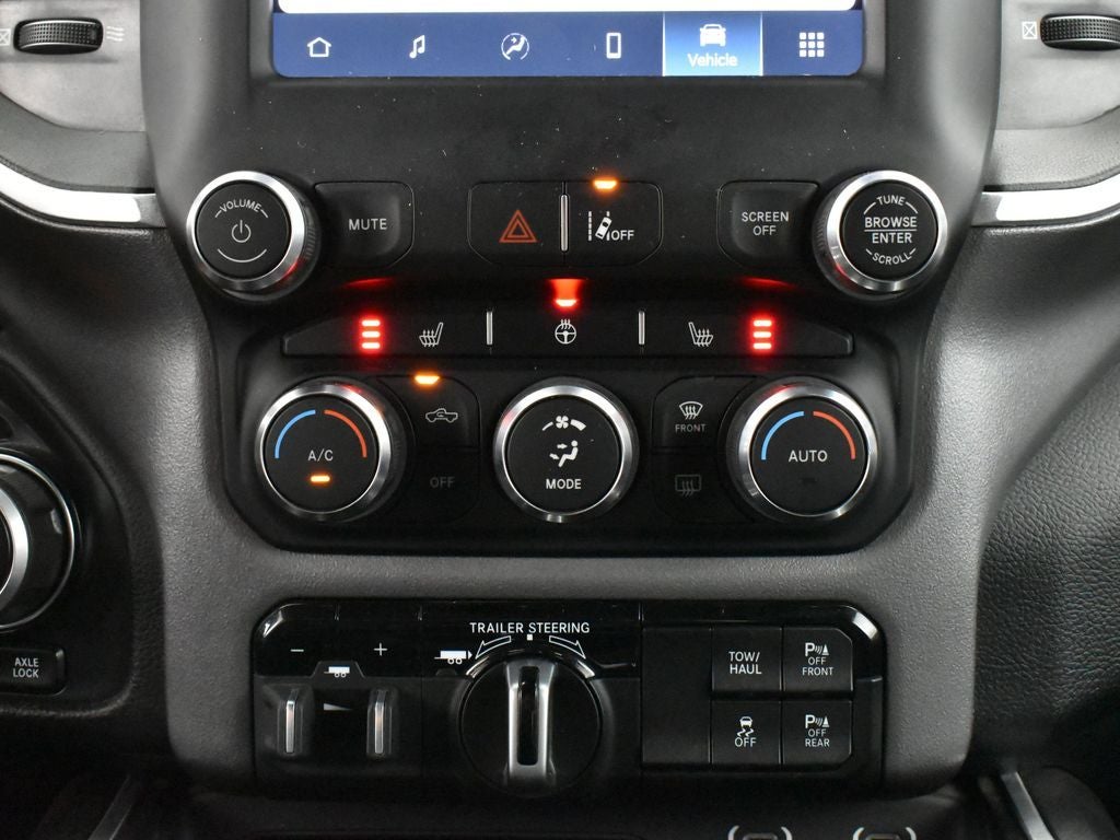 2023 RAM 1500 Lone Star Crew Cab 4x4 5'7' Box