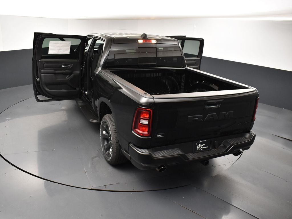 2026 RAM 1500 RAM 1500 EXPRESS CREW CAB 4X4 5'7' BOX