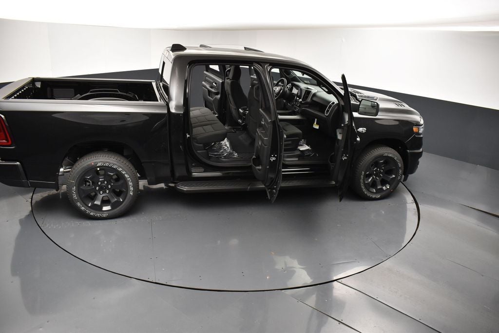 2026 RAM 1500 RAM 1500 EXPRESS CREW CAB 4X4 5'7' BOX