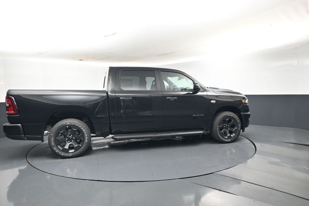 2026 RAM 1500 RAM 1500 EXPRESS CREW CAB 4X4 5'7' BOX