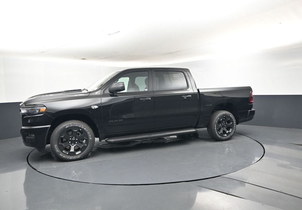2026 RAM 1500 RAM 1500 EXPRESS CREW CAB 4X4 5'7' BOX