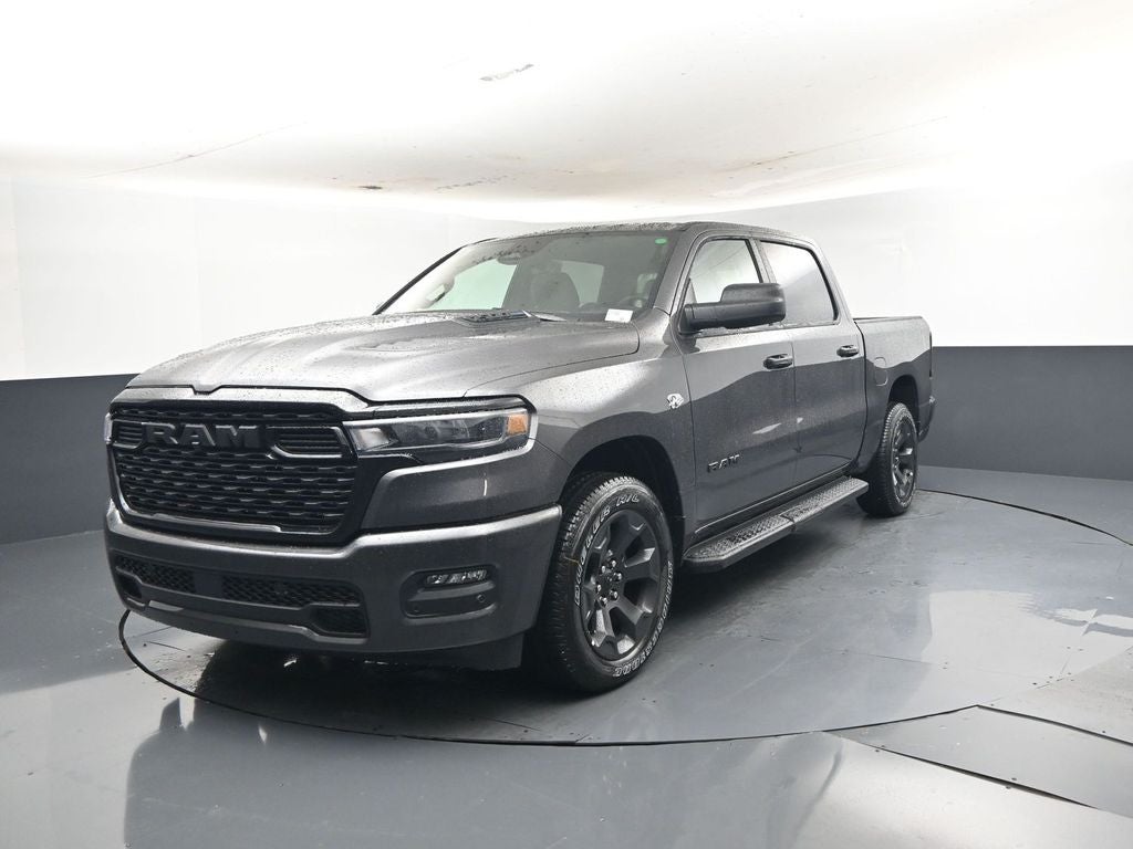 2026 RAM 1500 RAM 1500 EXPRESS CREW CAB 4X4 5'7' BOX