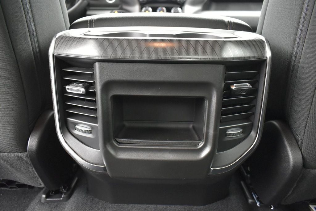 2026 RAM 1500 RAM 1500 EXPRESS CREW CAB 4X4 5'7' BOX