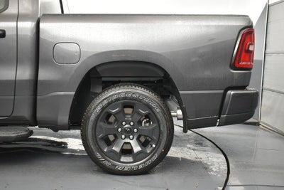 2026 RAM 1500 RAM 1500 EXPRESS CREW CAB 4X4 5'7' BOX