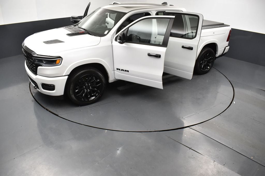 2026 RAM Ram 1500 RAM 1500 LIMITED CREW CAB 4X4 5'7' BOX