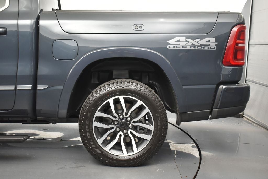 2026 RAM 1500 Limited Crew Cab 4x4 5'7' Box